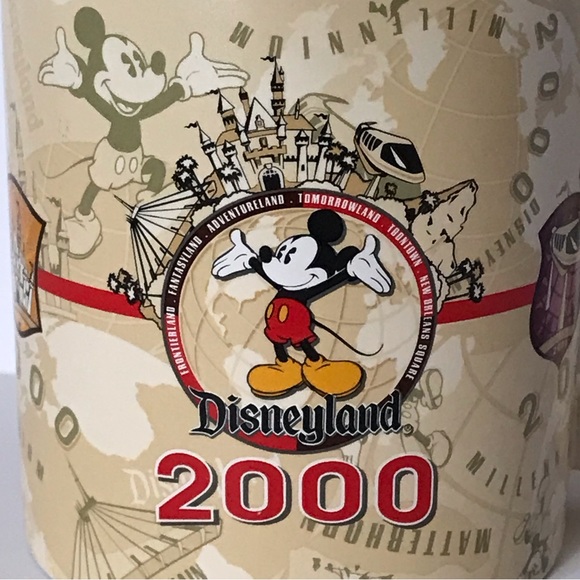 Disneyland Mickey Mouse 2000 Millennium Coffee Tea Soup Mug 16oz Ceramic - Picture 2 of 12